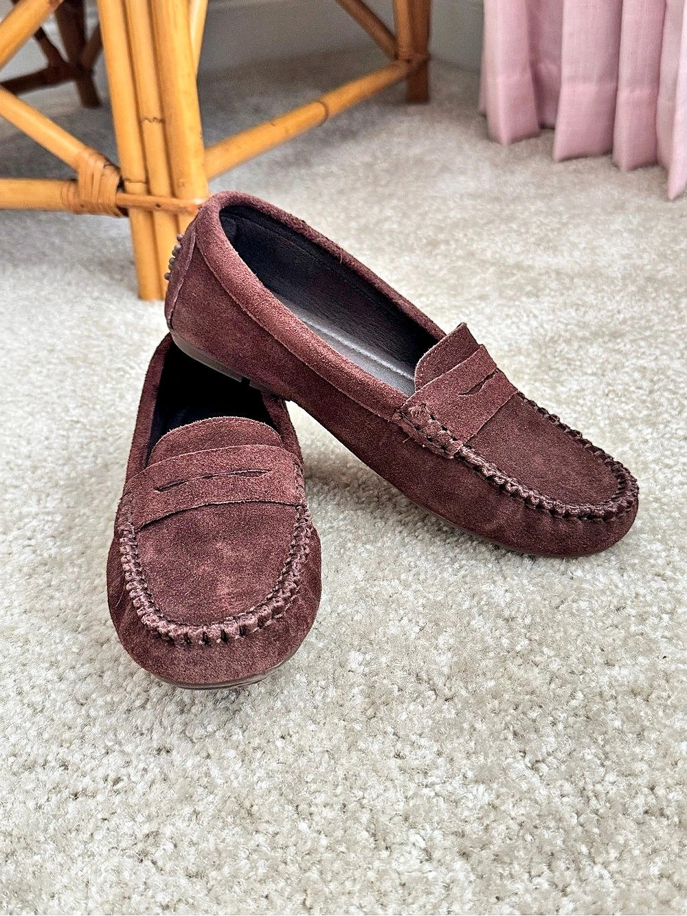 NWOT Tahari Women's Suede Brown Loafers Size 7.5